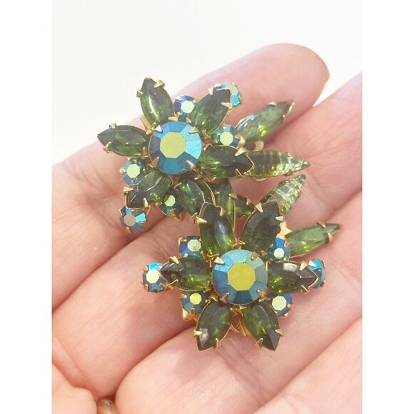 Vintage BeauJewels Rhinestone Clip On Earrings Aurora Borealis Green Marquise - Picture 5 of 5